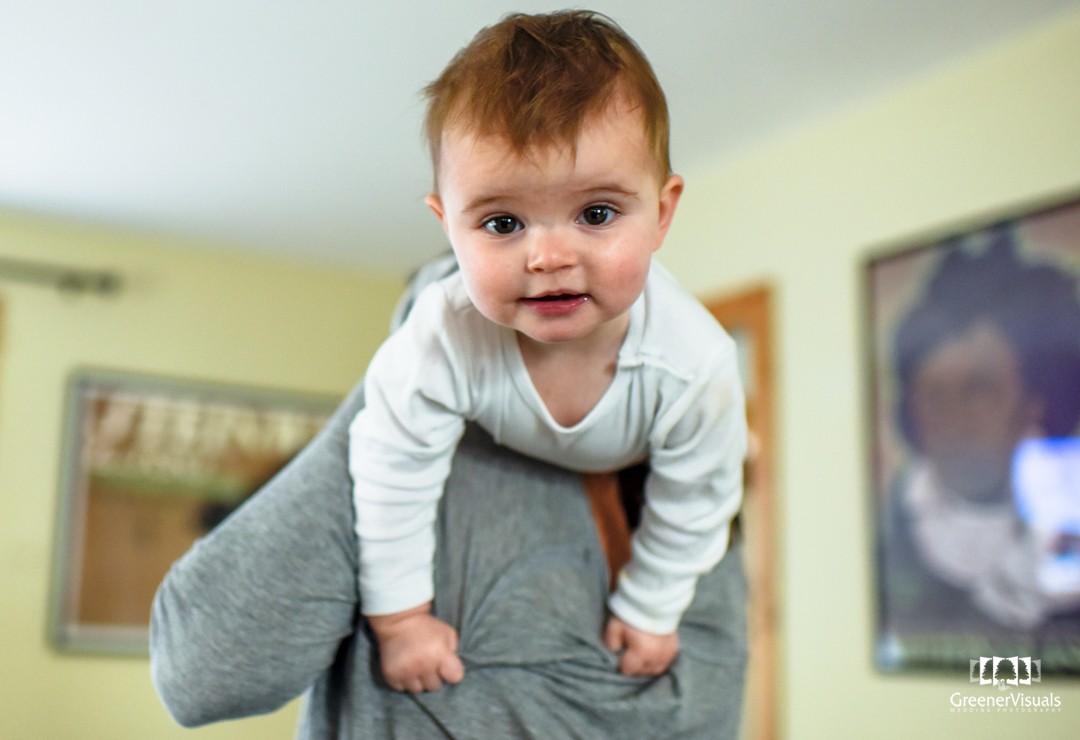 baby-on-dads-shoulders-during-toddler-Fall-Family-Portraits
