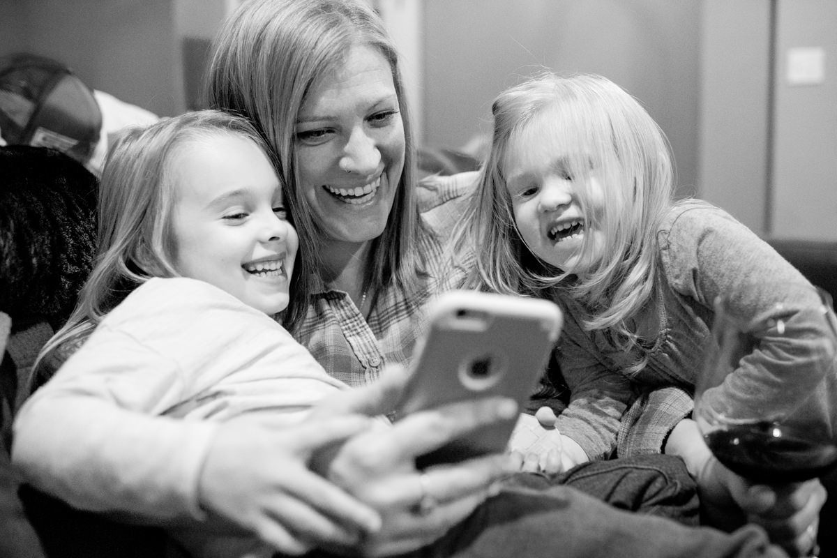Bellingham Washington Family Portrait Laughing Daughters