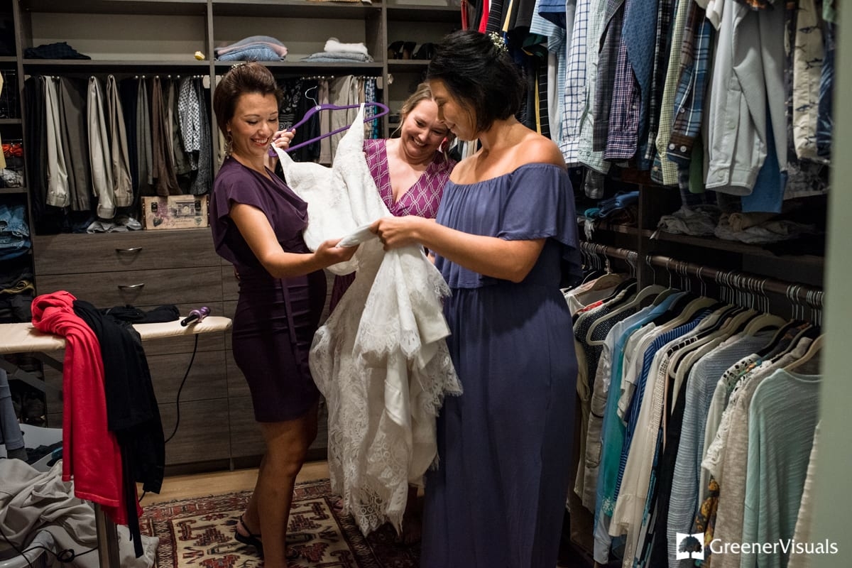 bridesmaids-reveal-wedding-dress-while-getting-ready