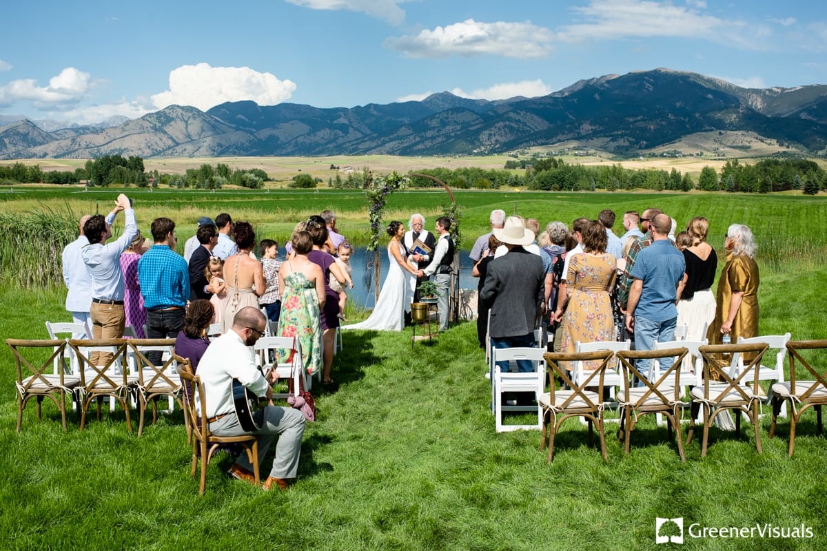 outdoor-wedding-ceremony-at-Countryside-Bozeman-Montana-Wedding