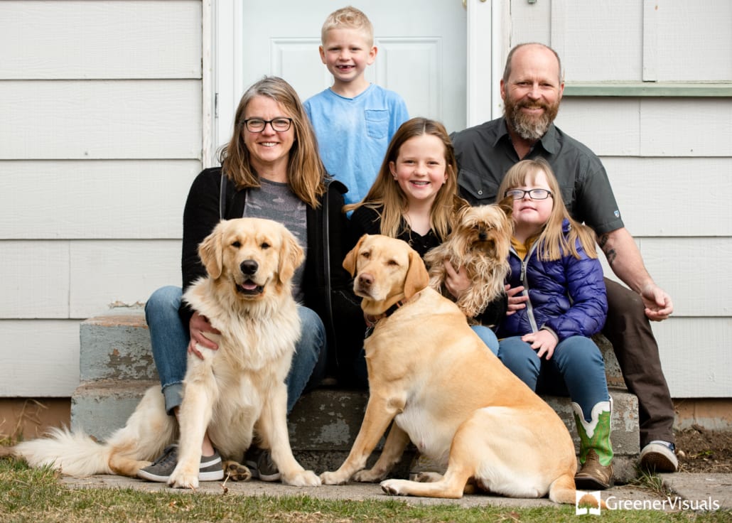 smiling-family-with-yellow-labradors-Porch-Project-Family-portraits 