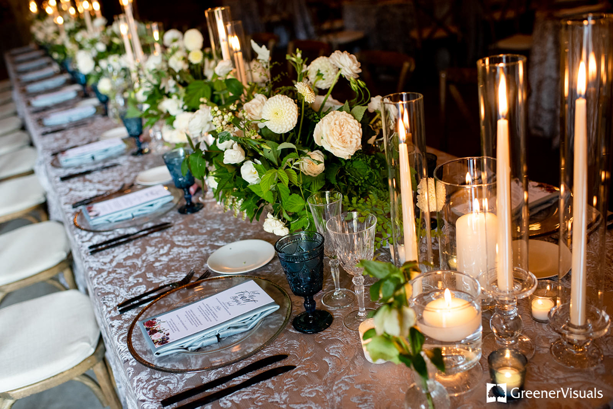 wedding-table-settings-at-headwaters-ranch