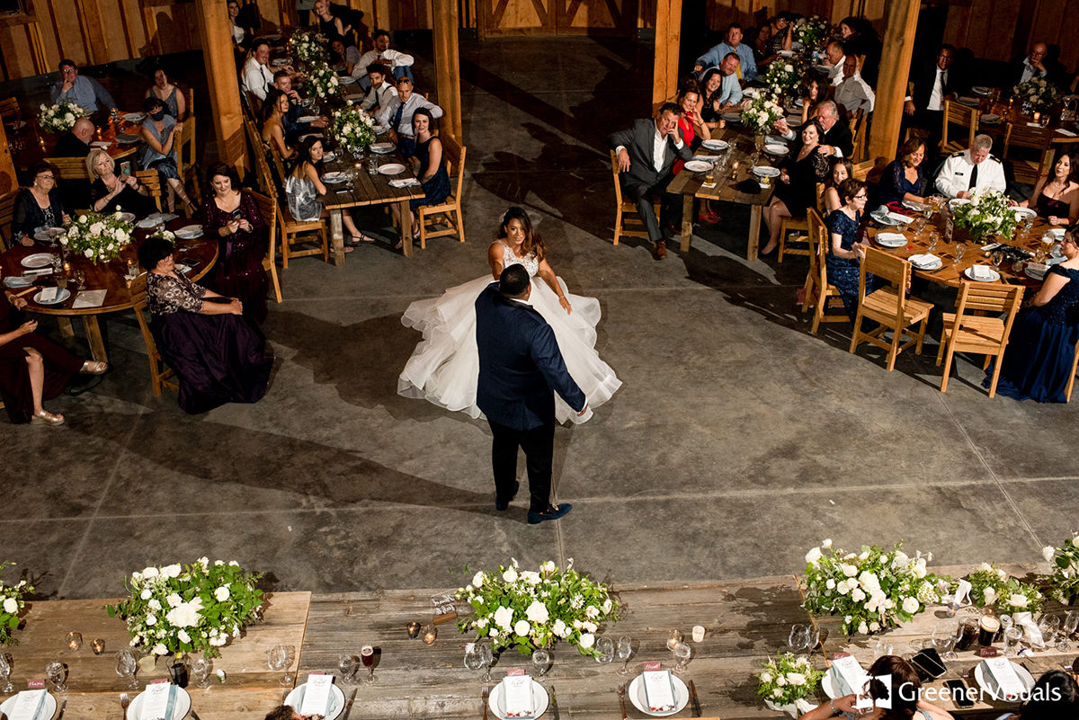bride-groom-first-dance-headwaters-ranch