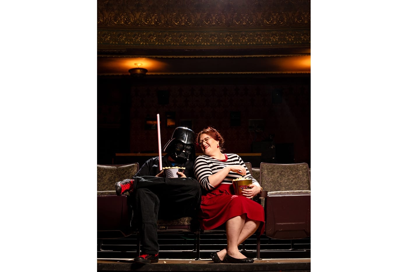 The-Ellen-Theatre-Bozeman-Couples-Portrait-Photography