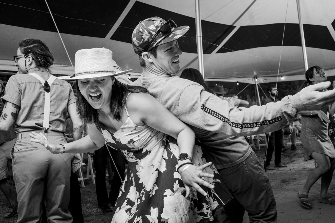 Dancing-Maverick-Mountain-Wedding-Day-Photos