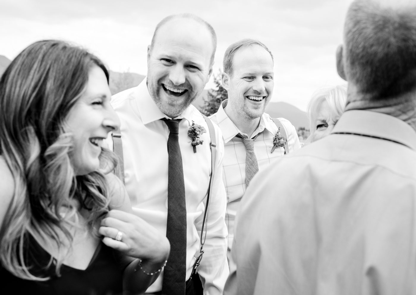 Star-M-Barn-Wedding-Day-group-laughter