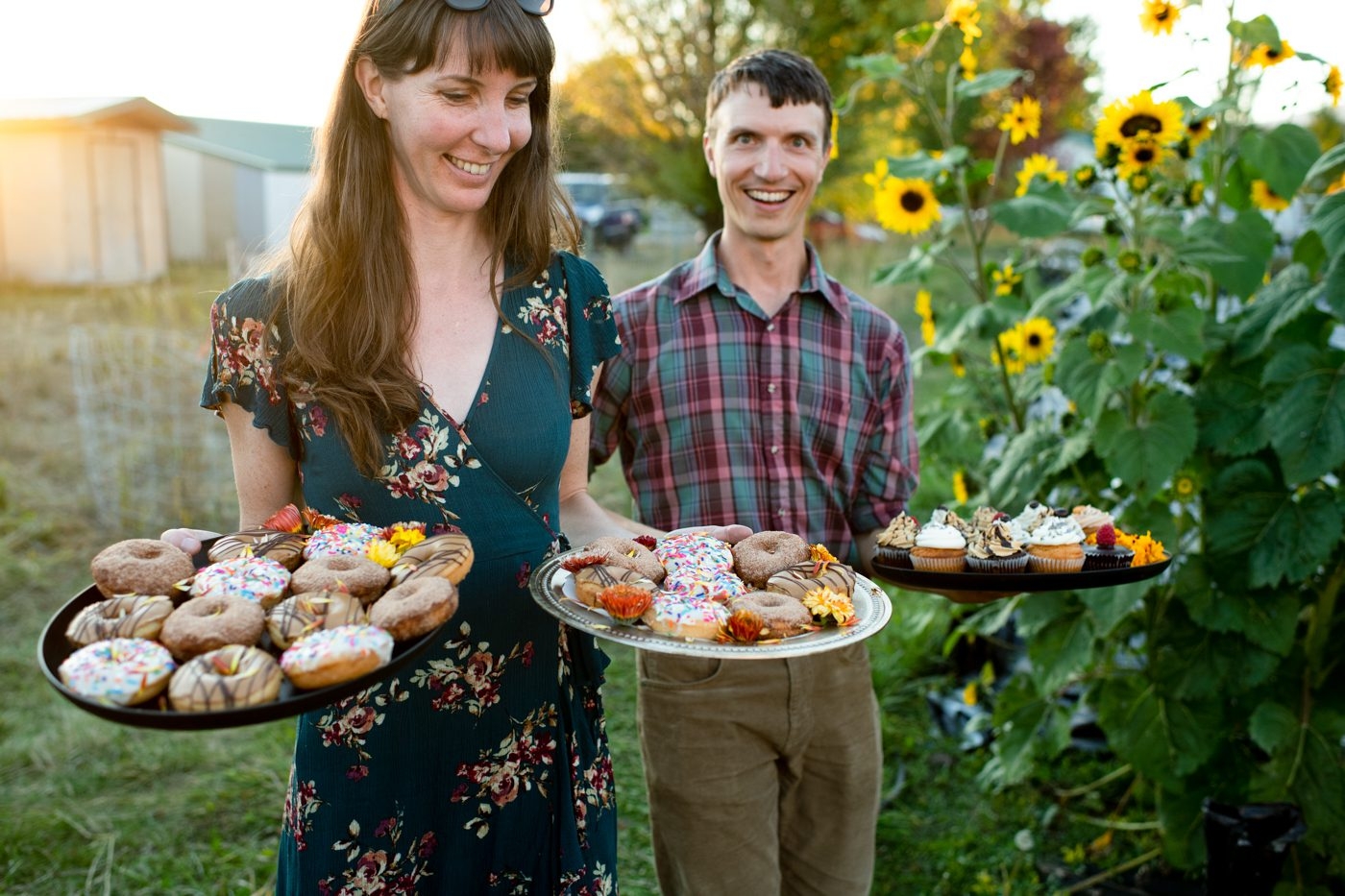 Frenchtown-Montana-Fall-Farm-Wedding-Vegan-donuts