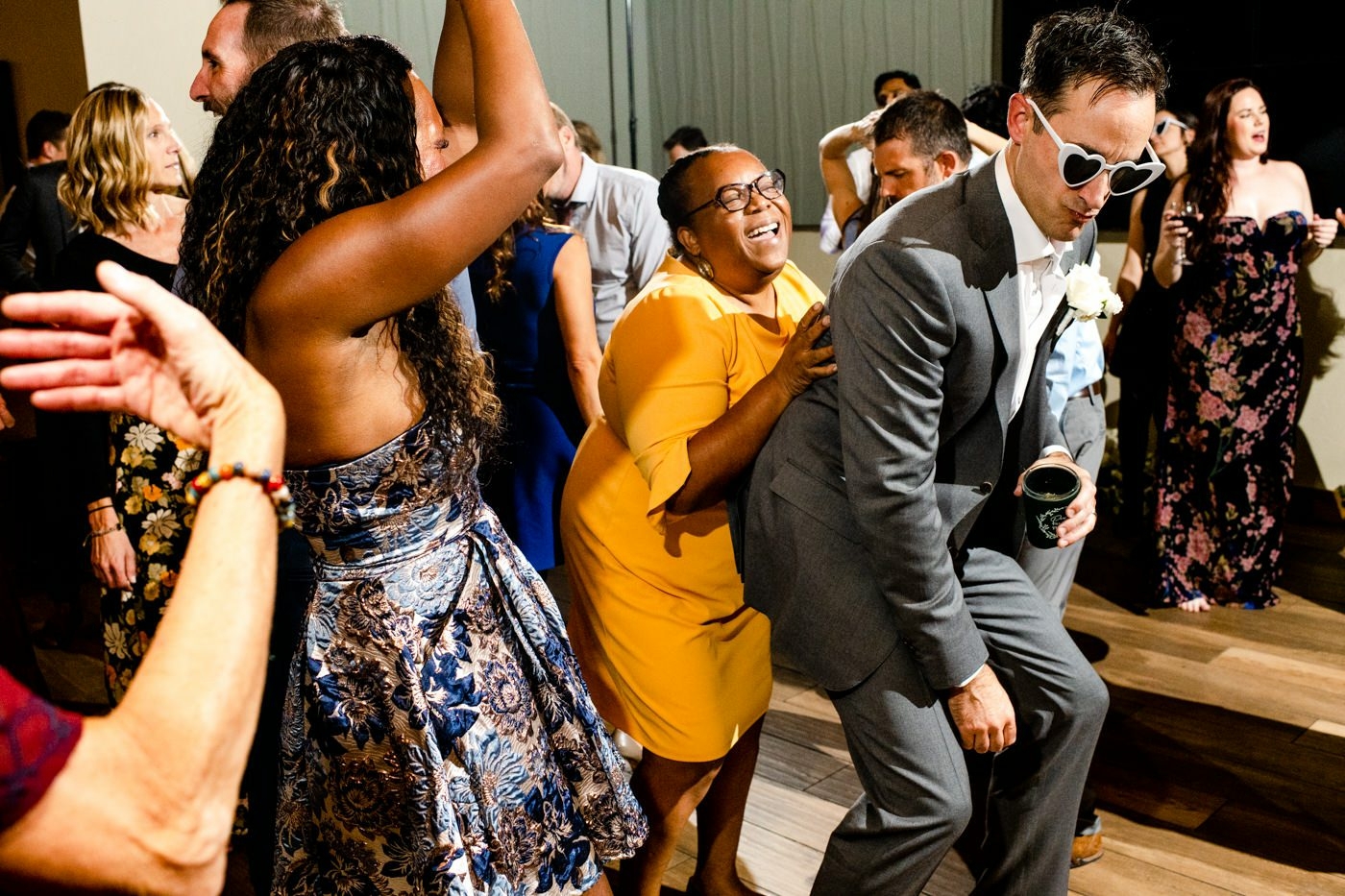 groom-dances-with-guests-at-Fall-River-Village-Sky-View-Lodge-wedding